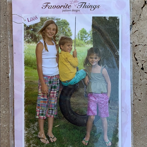 Favorite Little Things Shorts Sewing Pattern Uncut - Picture 4 of 5